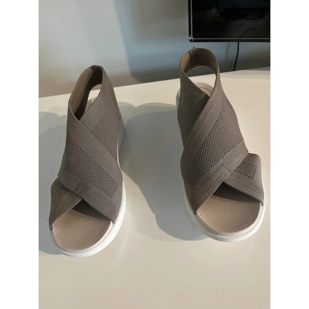 Easy Spirit Womens 10M Taupe Stretch Knit Cross Strap Slingback Wedge Sandals